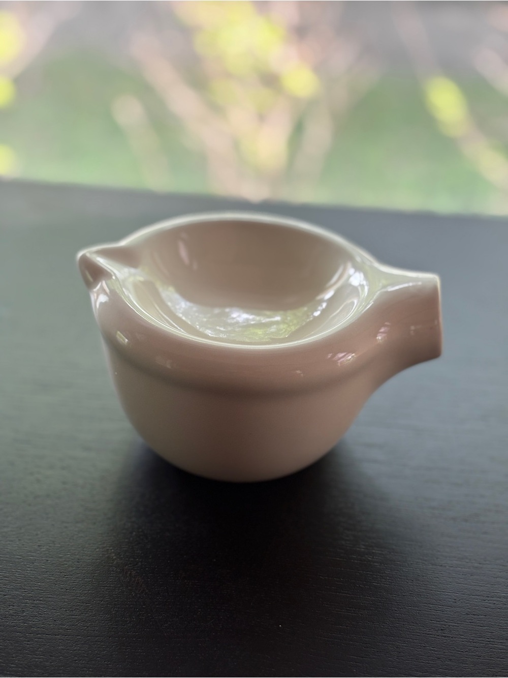 Vintage Bath & Body Works Ivory Ceramic Massage Oil Warmer Uses Hot Water